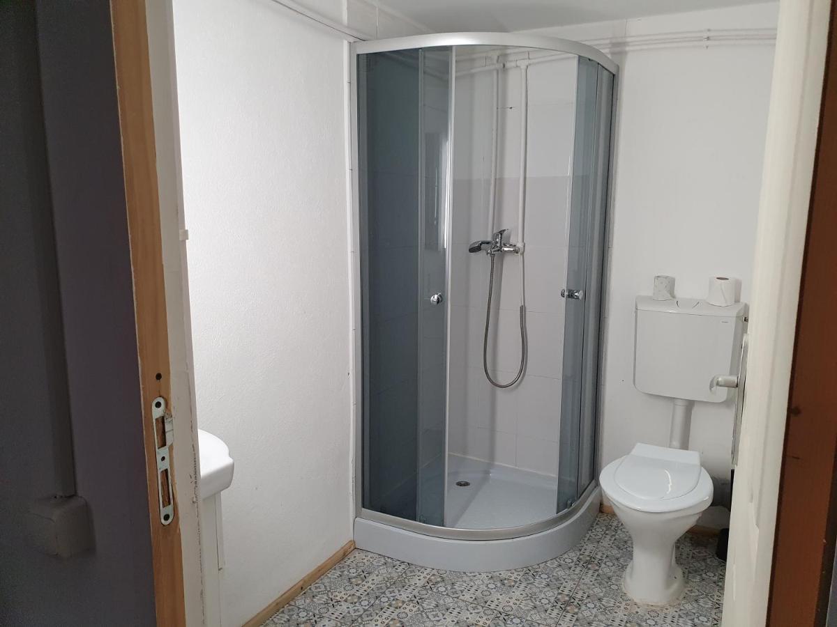 Nord Poshtel Ostello Bucarest Esterno foto